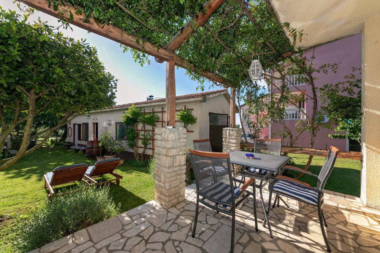 Blue Apartment Vrsar Luaran gambar