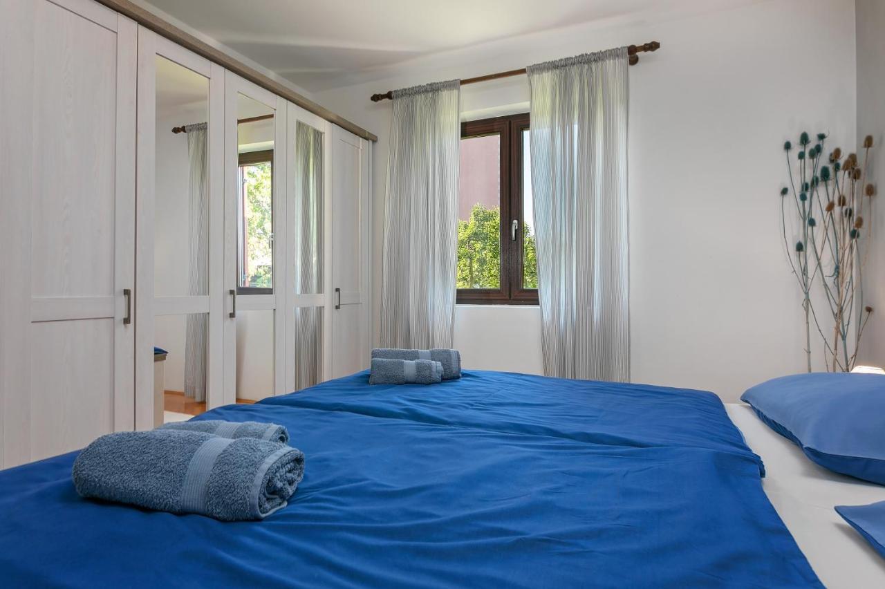 Blue Apartment Vrsar Luaran gambar